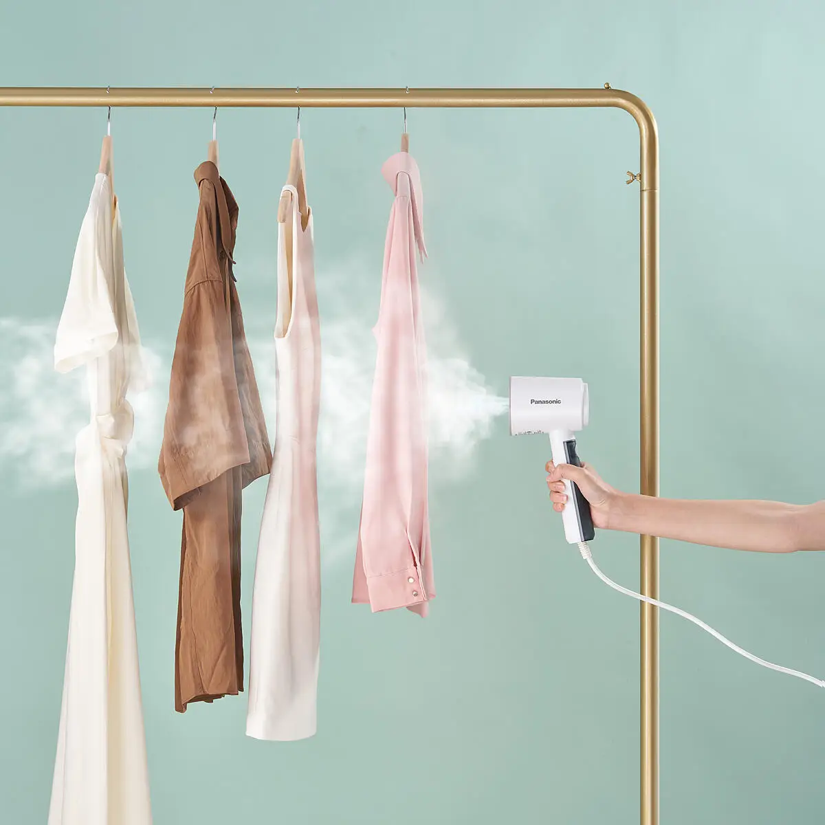 Panasonic-125775587-ast-2112514